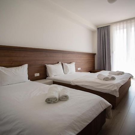 Hotel Dardani Titova Mitrovica Esterno foto