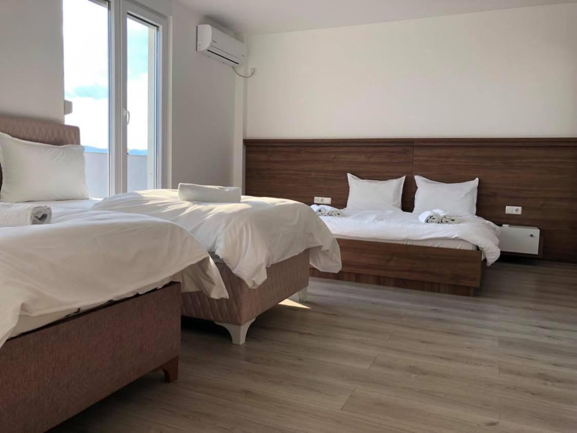 Hotel Dardani Titova Mitrovica Esterno foto