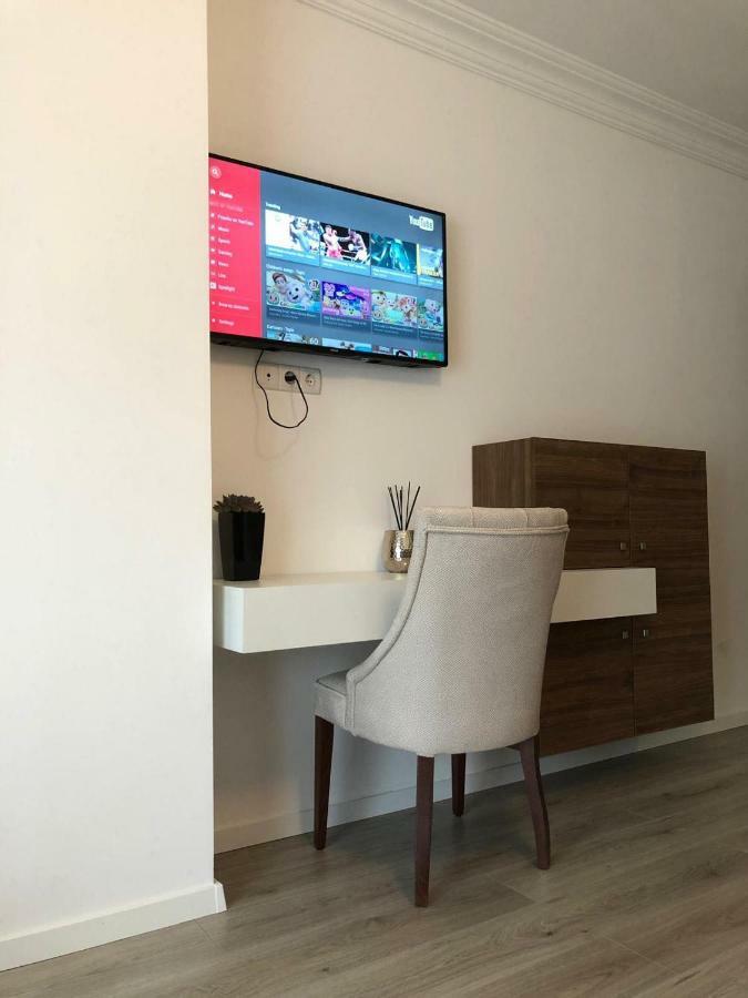 Hotel Dardani Titova Mitrovica Esterno foto