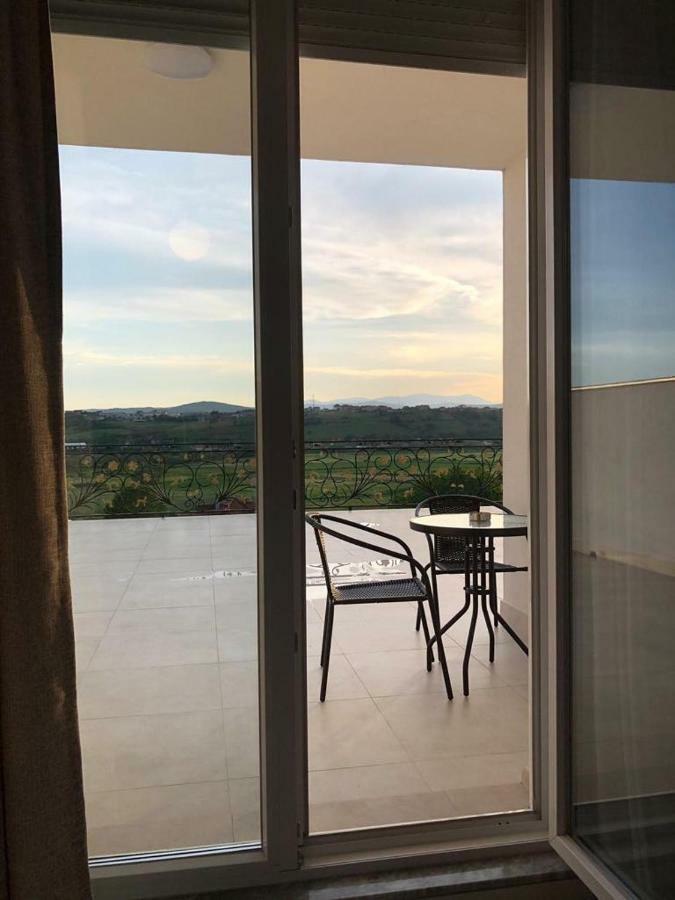 Hotel Dardani Titova Mitrovica Esterno foto